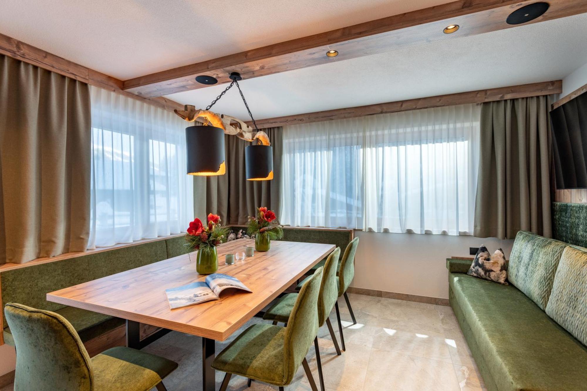 Anja'S Schoenblick - Bed & Breakfast Герлос Экстерьер фото