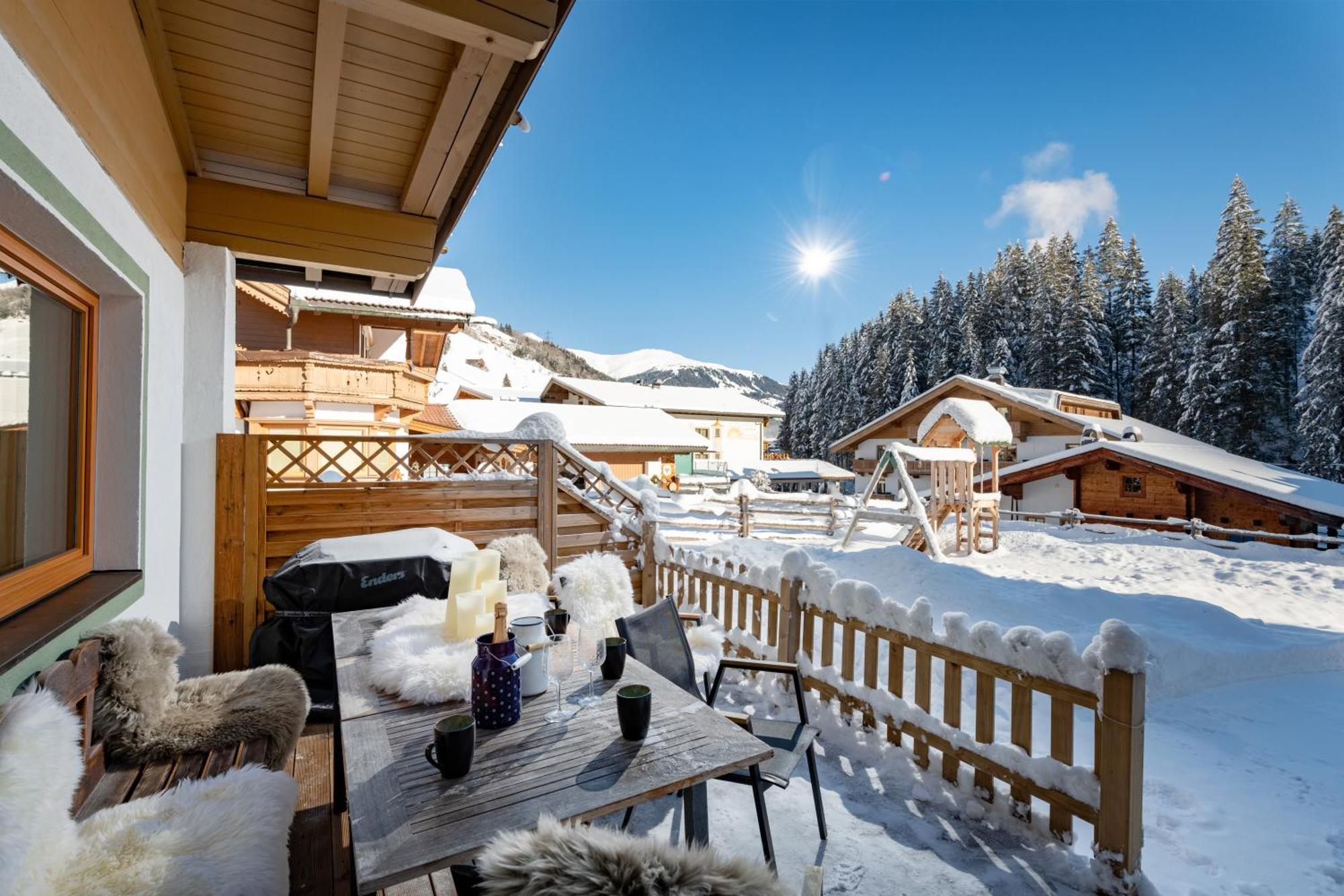 Anja'S Schoenblick - Bed & Breakfast Герлос Экстерьер фото