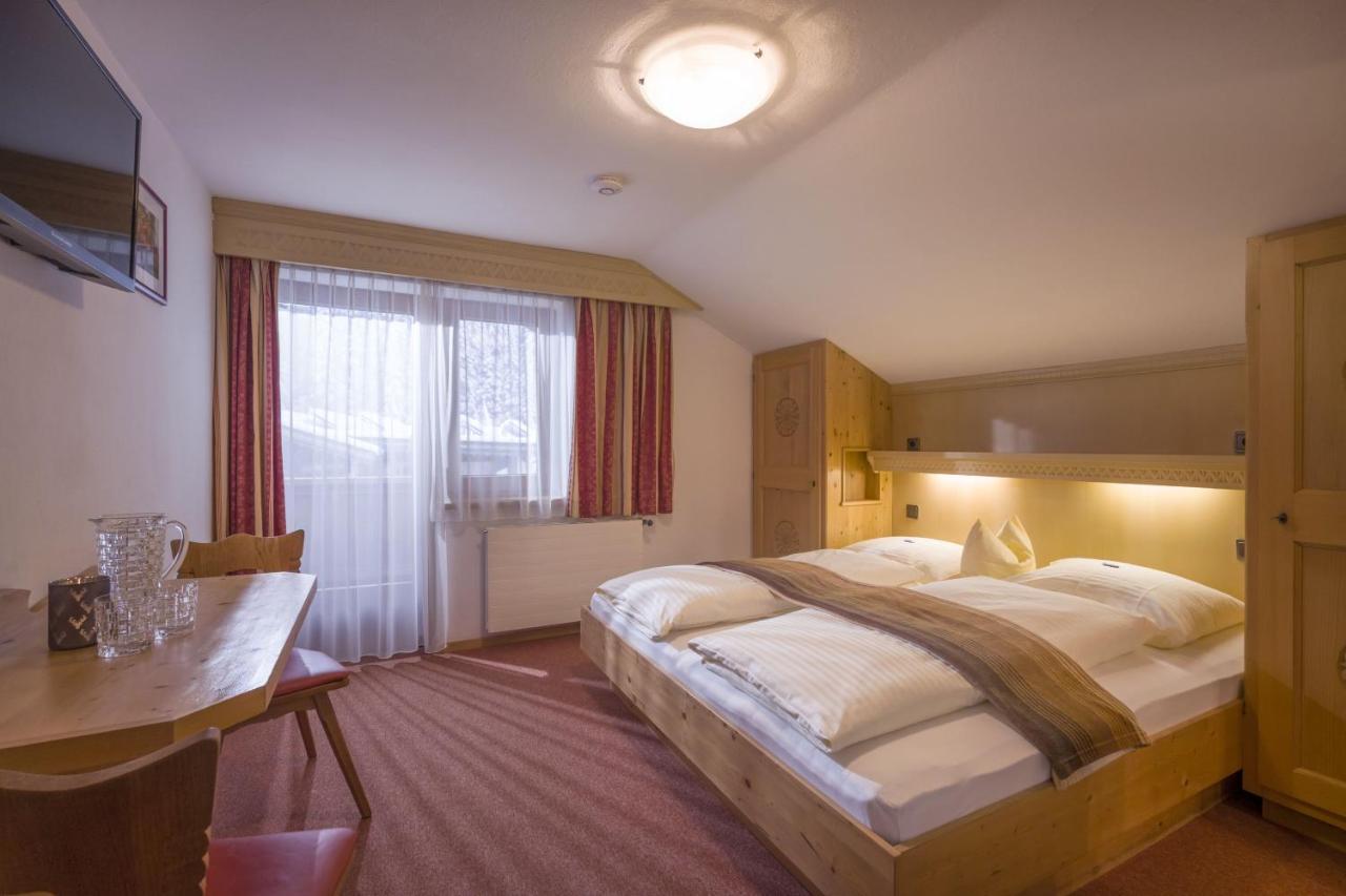 Anja'S Schoenblick - Bed & Breakfast Герлос Экстерьер фото